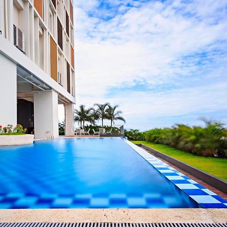 Eon Centennial Soho Hotel Cebu Exterior foto