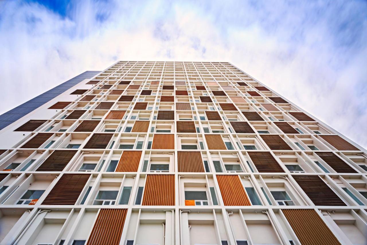 Eon Centennial Soho Hotel Cebu Exterior foto